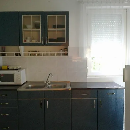 Casa de Férias Amri Apartman *