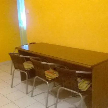 Casa de Férias Amri Apartman *