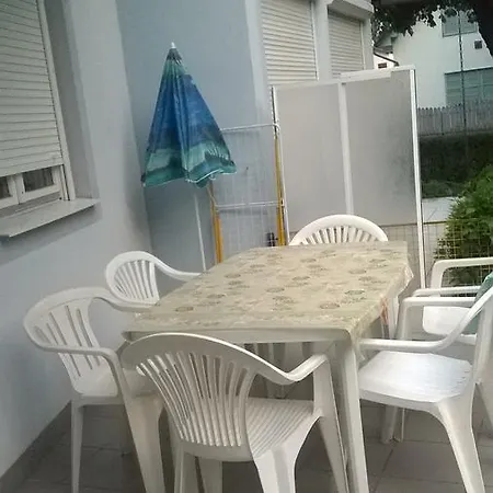 Casa de Férias Amri Apartman Balatonföldvár