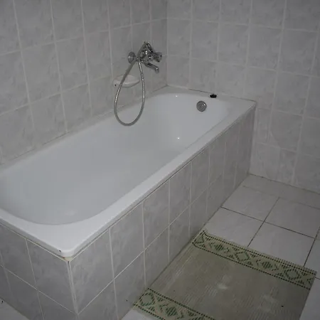 Amri Apartman Casa de Férias Balatonföldvár